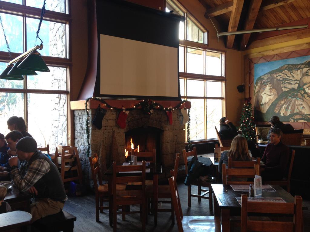 Howe Sound Inn & Brewing Company Squamish Luaran gambar